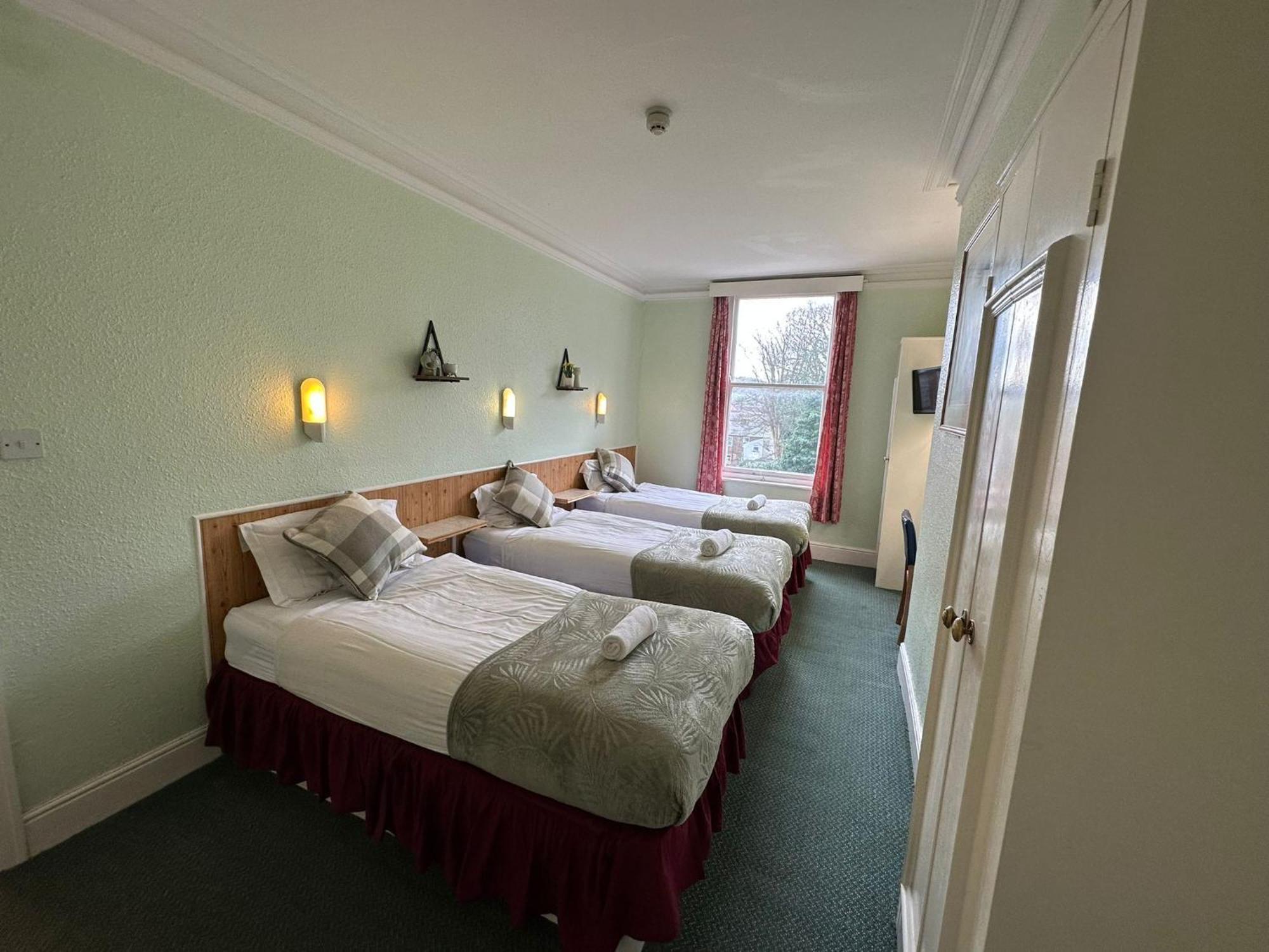 סקארבורו Green Gables Hotel חדר תמונה