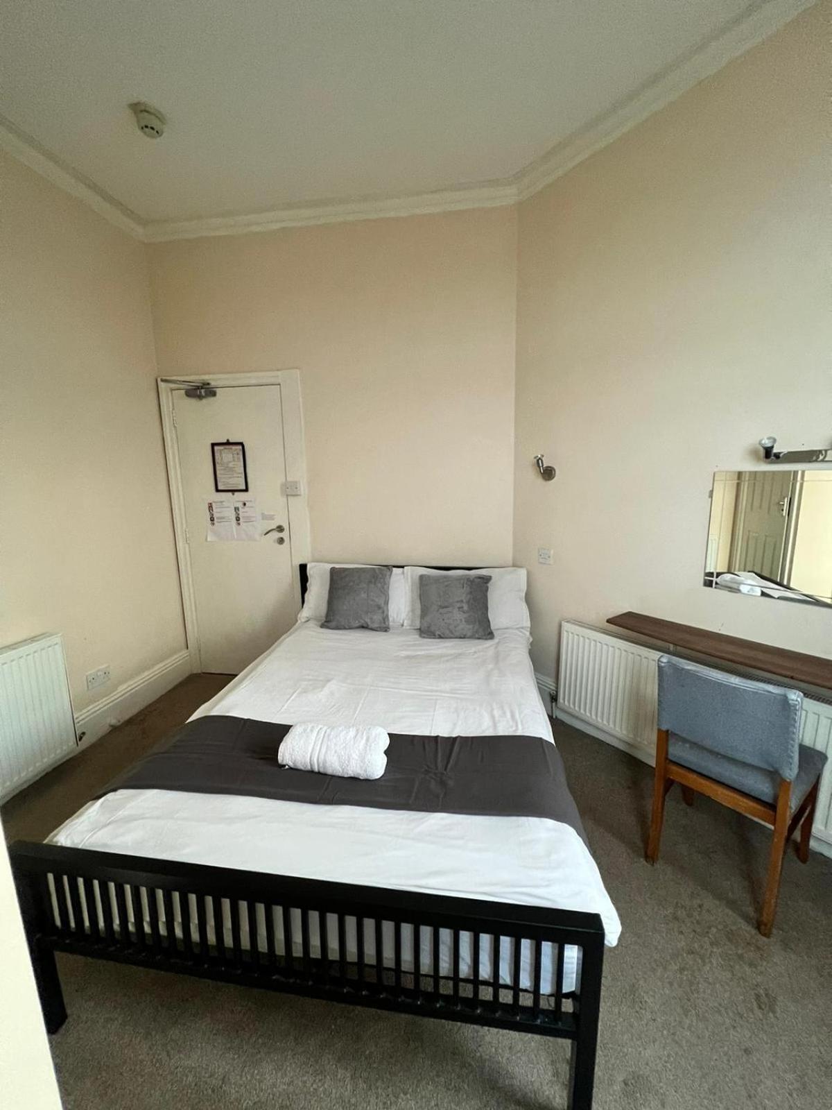סקארבורו Green Gables Hotel חדר תמונה